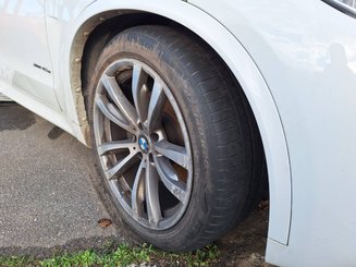 Car BMW X5 - 20