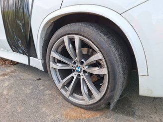 Car BMW X5 - 6