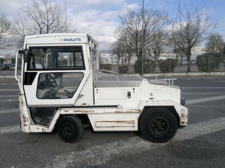 Tow tractor Charlatte T135 - 4