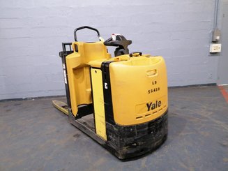 Low-level order picker Yale MO10L - 6