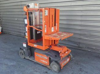 Vertical lift platform JLG TOUCAN DUO