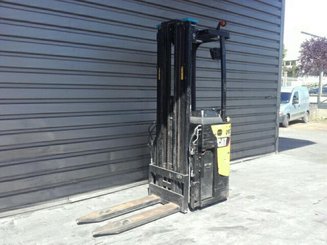 Stand-on pallet stacker Caterpillar NSR16N - 1