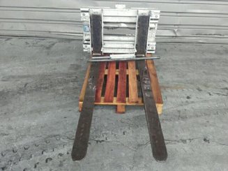 Fork spreader FEM classe 2