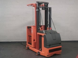 Man-up order picker OMG 602