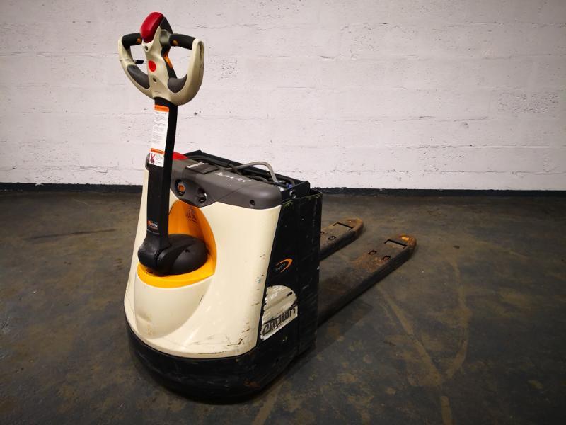 Pedestrian pallet truck Crown WP3015-1.6 - 1