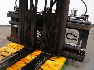 Single/multi fork 2 pallet handler Caterpillar 4000