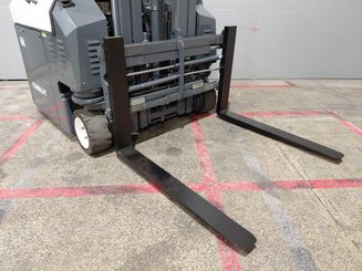 Four-way forklift AMLIFT AGILIFT 3000E