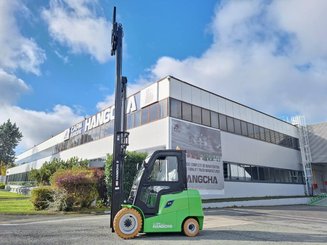 Four wheel front forklift Hangcha AE30-I - 10