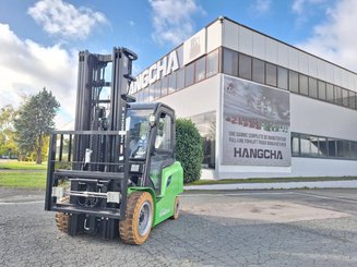 Four wheel front forklift Hangcha AE30-I - 1