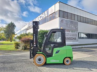 Four wheel front forklift Hangcha AE30-I - 3