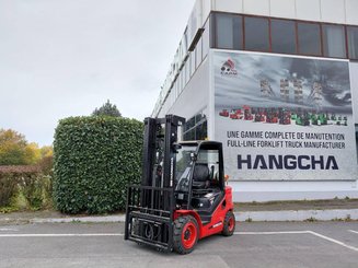 Four wheel front forklift Hangcha XF30G-2 - 1