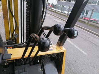 Four wheel front forklift Caterpillar GC45K SWB