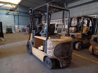 Four wheel front forklift Caterpillar EP35K