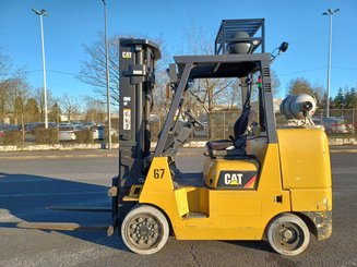 Four wheel front forklift Caterpillar GC45K SWB