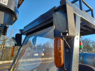 Four wheel front forklift Caterpillar GC45K SWB