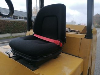 Four wheel front forklift Caterpillar GC45K SWB