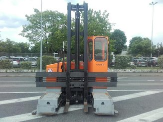 Multidirectional sideloader Hubtex MQ15 2120 EL - 1