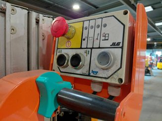 Vertical lift platform JLG TOUCANDUO - 4