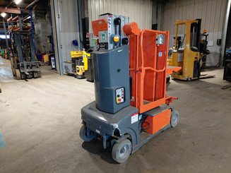 Vertical lift platform JLG TOUCANDUO - 1