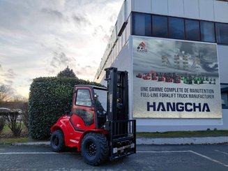 All-terrain forklift Hangcha TT30-4 (CPCD30-XW98C-RT4) - 1