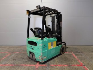 Three wheel front forklift Yale ERP16 ATF - 3