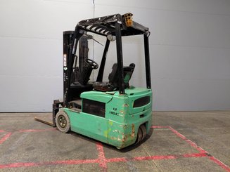 Three wheel front forklift Yale ERP16 ATF - 2