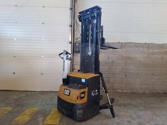 Pedestrian pallet stacker Caterpillar NSP16N2