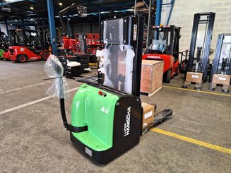 Pedestrian pallet stacker Hangcha CDD16-AC2-I