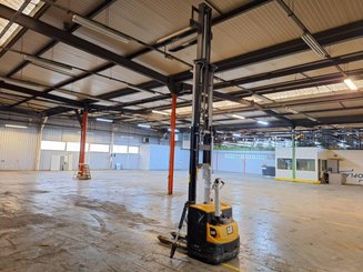 Pedestrian pallet stacker Caterpillar NSP16N2 - 1