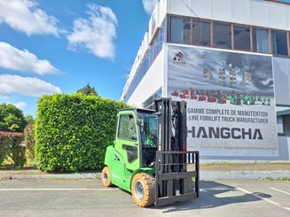 Four wheel front forklift Hangcha XC50i-600