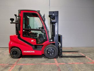 Four wheel front forklift Hangcha XF25D-2 (CPCD25-X2H7F1)