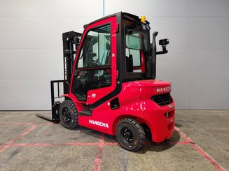 Four wheel front forklift Hangcha XF25D-2 (CPCD25-X2H7F1)