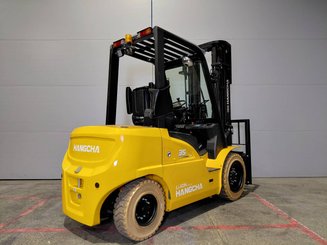 Four wheel front forklift Hangcha XE35i (CPD35-XEY2HA-SI)