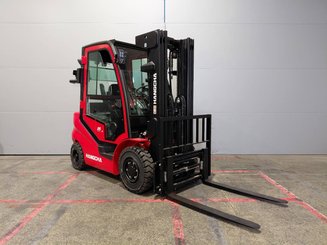 Four wheel front forklift Hangcha XF25D-2 (CPCD25-X2H7F1)