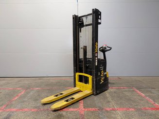 Pallet stacker Yale MS12AC - 3