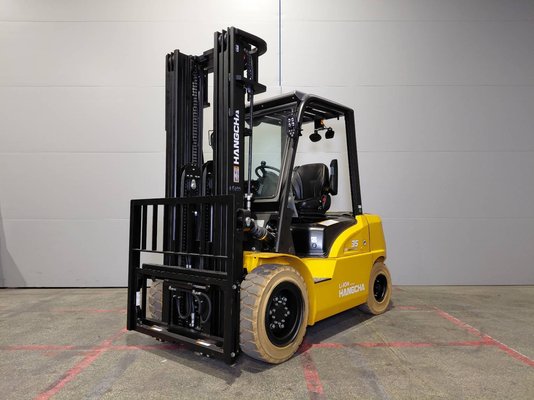 Four wheel front forklift Hangcha XE35i (CPD35-XEY2HA-SI) - 1