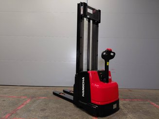 Pedestrian pallet stacker Hangcha CDD16-AEC2