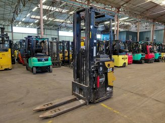 Stand-on pallet stacker Caterpillar NSR20N - 1