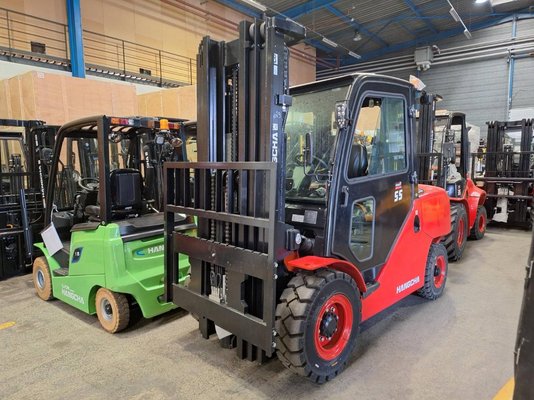 Four wheel front forklift Hangcha XF55D - 1