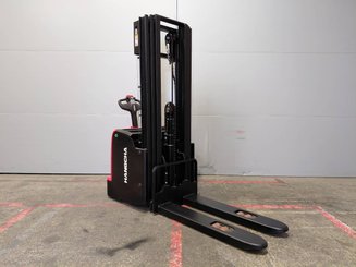 Pedestrian pallet stacker Hangcha CDD12-AC2-L - 3