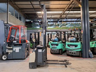 Pedestrian pallet stacker Crown ESI4000-12 - 10