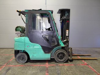 Four wheel front forklift Mitsubishi FG25N - 5