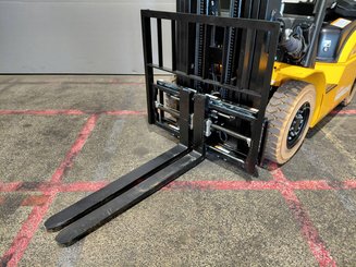 Four wheel front forklift Hangcha XE25Hi ( CPD25-XEY2H2-SI ) - 4