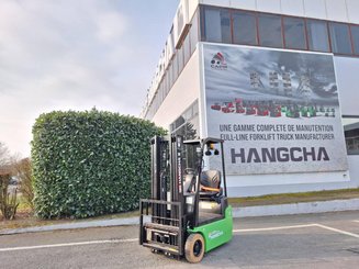 Three wheel front forklift Hangcha X3W10-I (CPDS10-XD4-I)