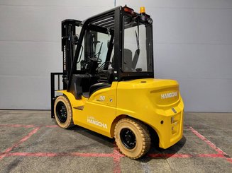 Four wheel front forklift Hangcha XE30i ( CPD30-XEY2HA-SI )