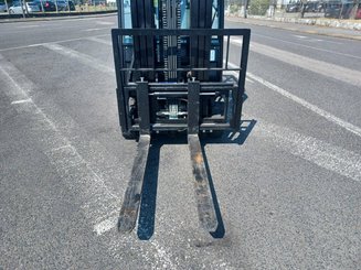 Three wheel front forklift Hangcha A3W18 - 6
