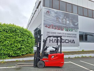 Three wheel front forklift Hangcha A3W18 - 2