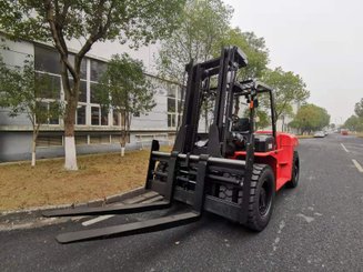 Four wheel front forklift Hangcha R100D - 3