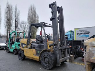 Four wheel front forklift Caterpillar DP55NT MC - 1