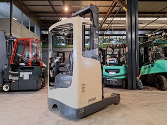 Reach truck Crown ESR4500-1.4 - 4